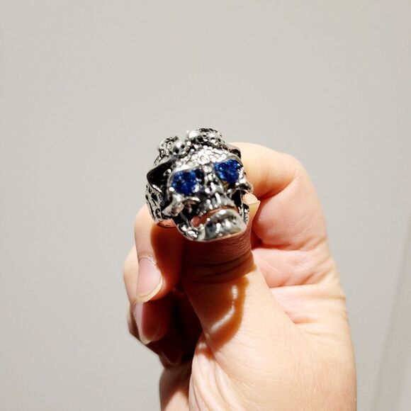 Brand New Silver Skull Blue Eyes Ring Adjustable Size #2 - Picture 3 of 8